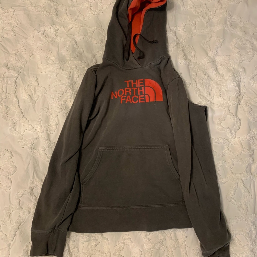 North face sweater